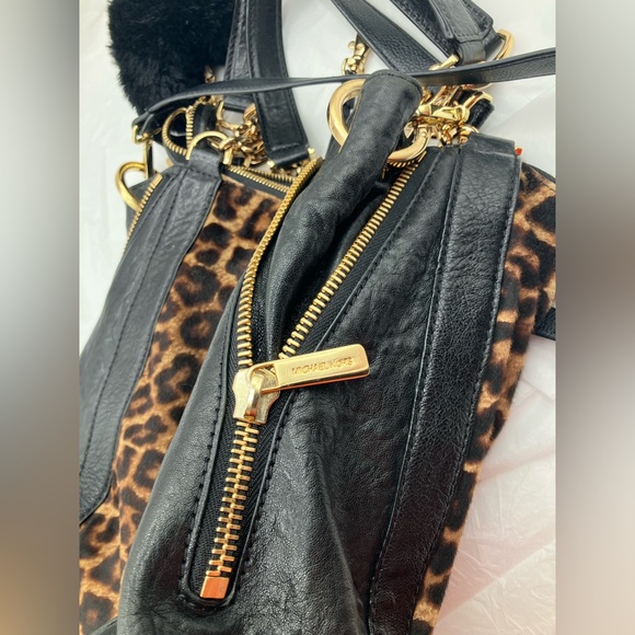 Michael Kors Black and Leopard Print Shoulder Bag BRAND NEW - Picture 5 of 11